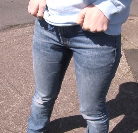Park jeans wetting